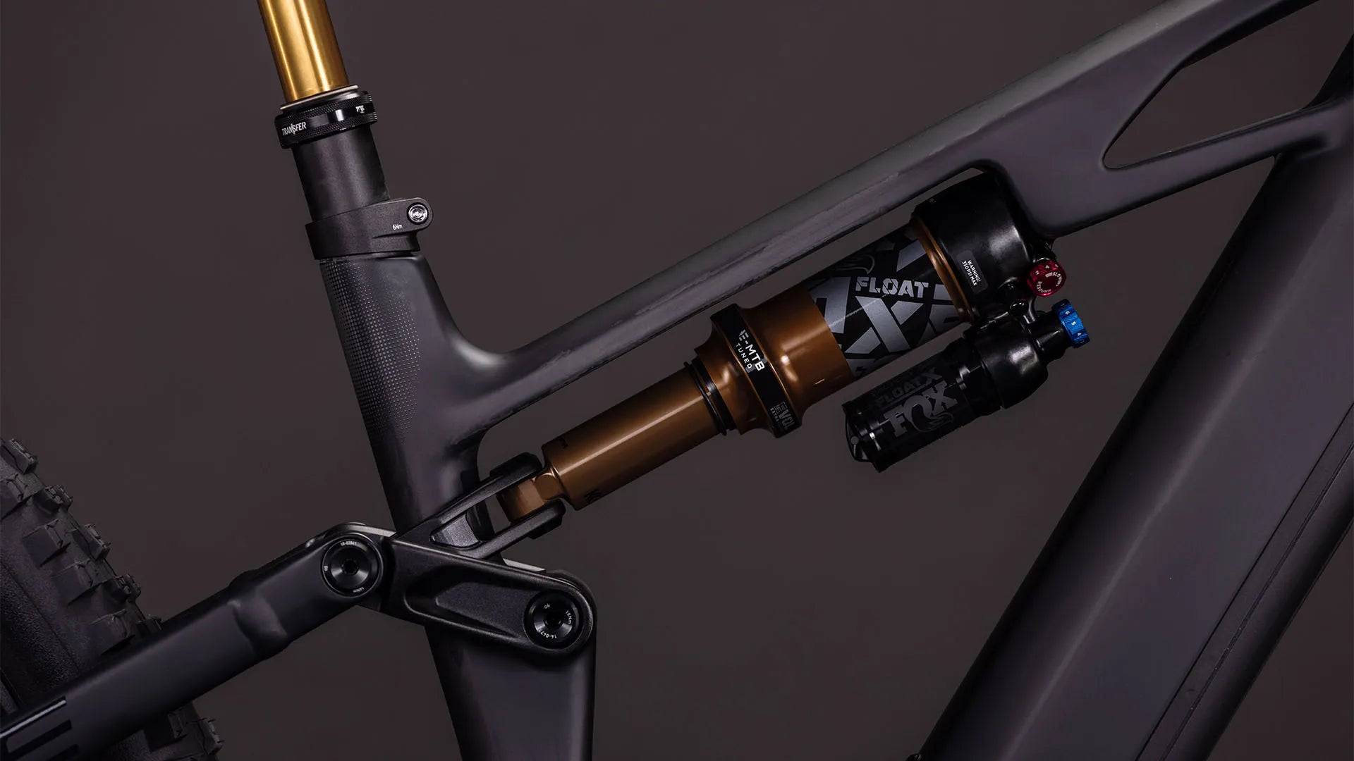 Cube Stereo Hybrid ONE44 HPC AT 800 carbon´n´gold 2026