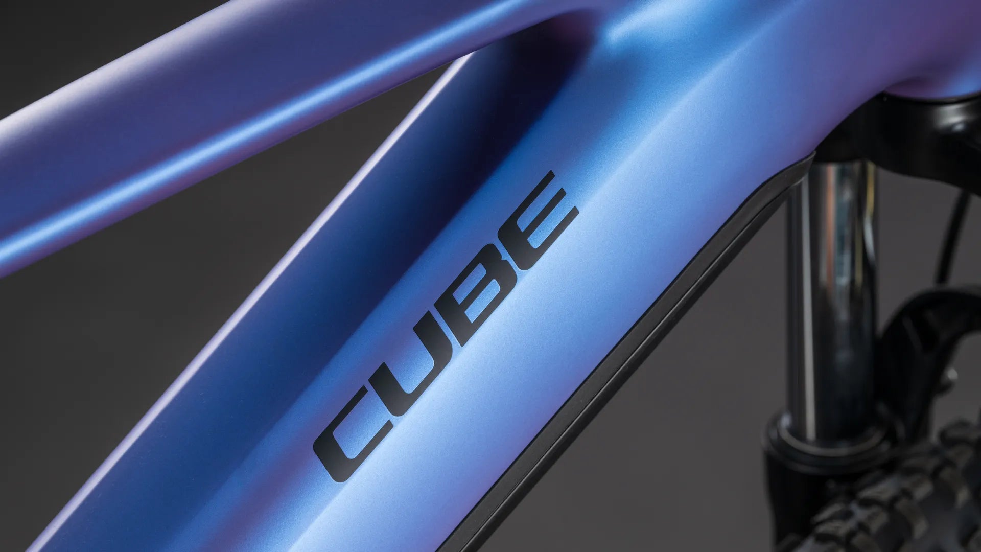 Cube Reaction Hybrid ONE 800 blueiris´n´reflect 2026