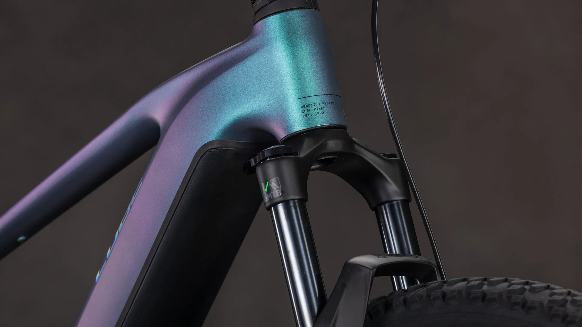 Cube Reaction Hybrid Race 800 polarlight´n´prism 2026