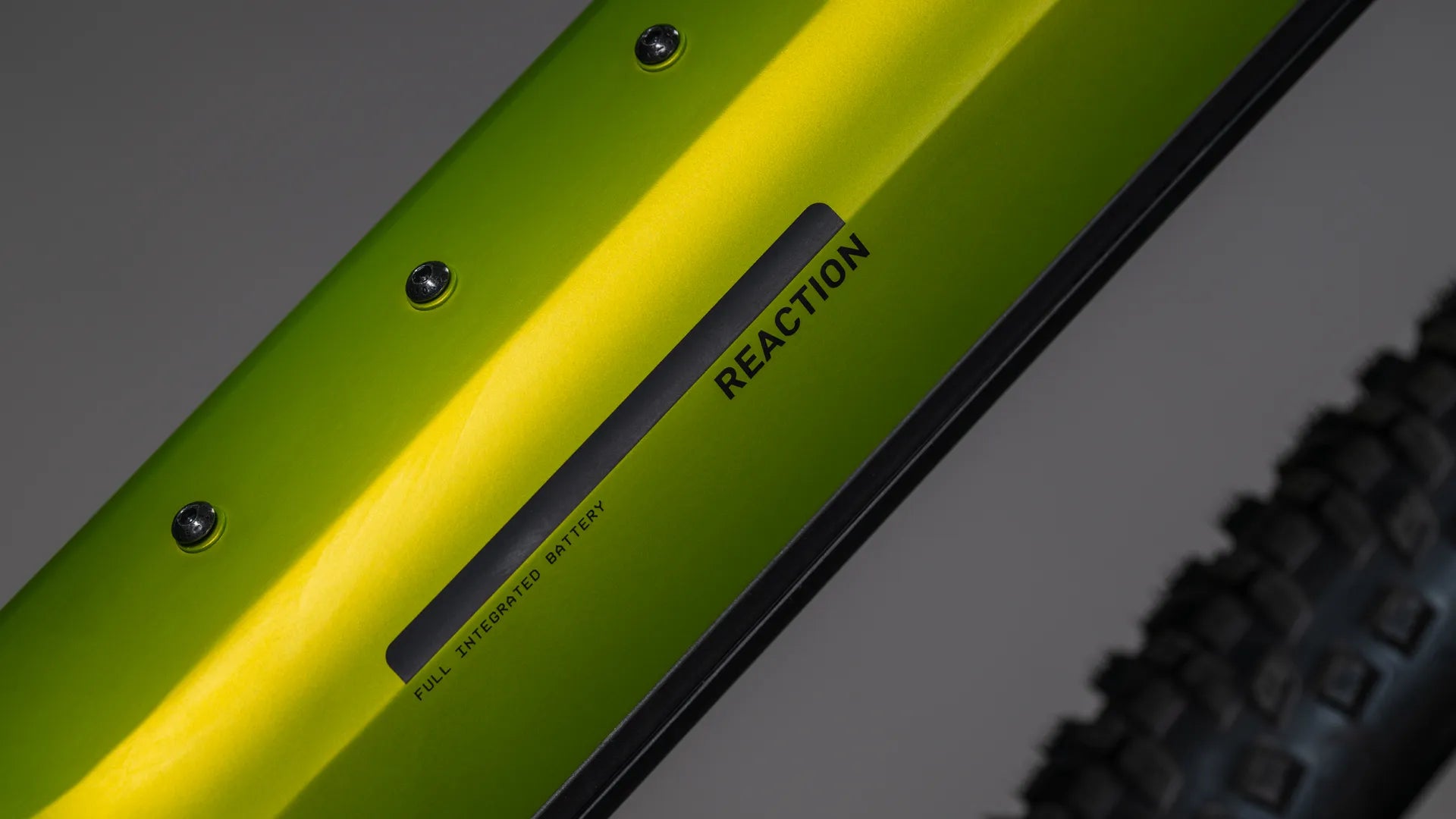 Cube Reaction Hybrid Race 800 lizard´n´black 2026