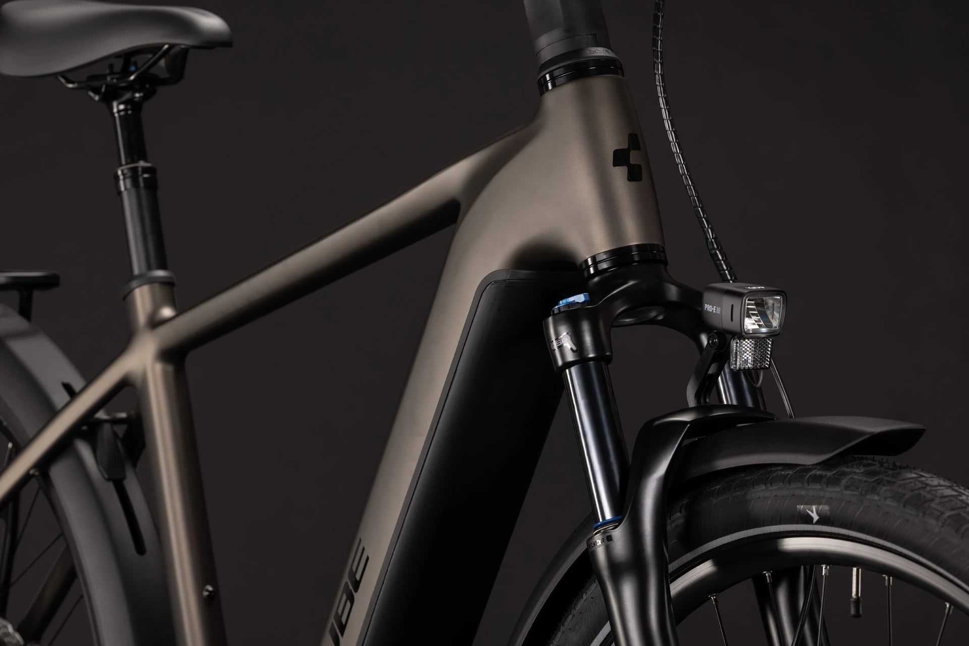 Cube Touring Hybrid Pro 800 metallicumbra´n´black 2027