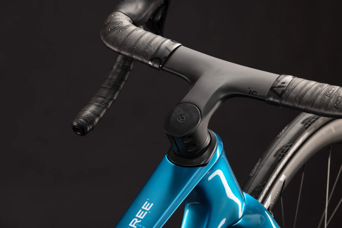 Cube Cube Agree C:62 Race chromeblue´n´liquidblue 2027