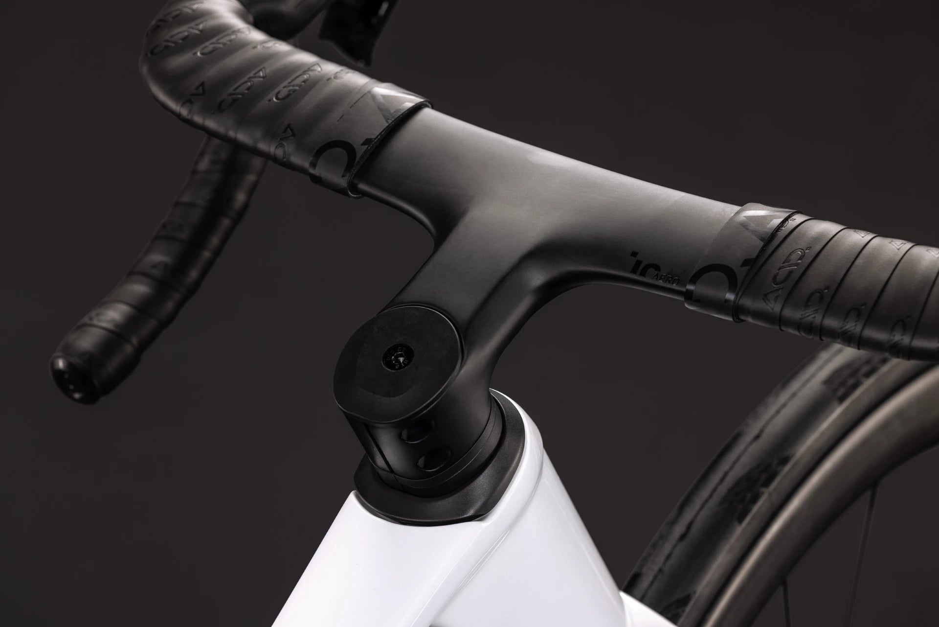 Cube Litening Aero C:68X Pro chalky´n´black 2027