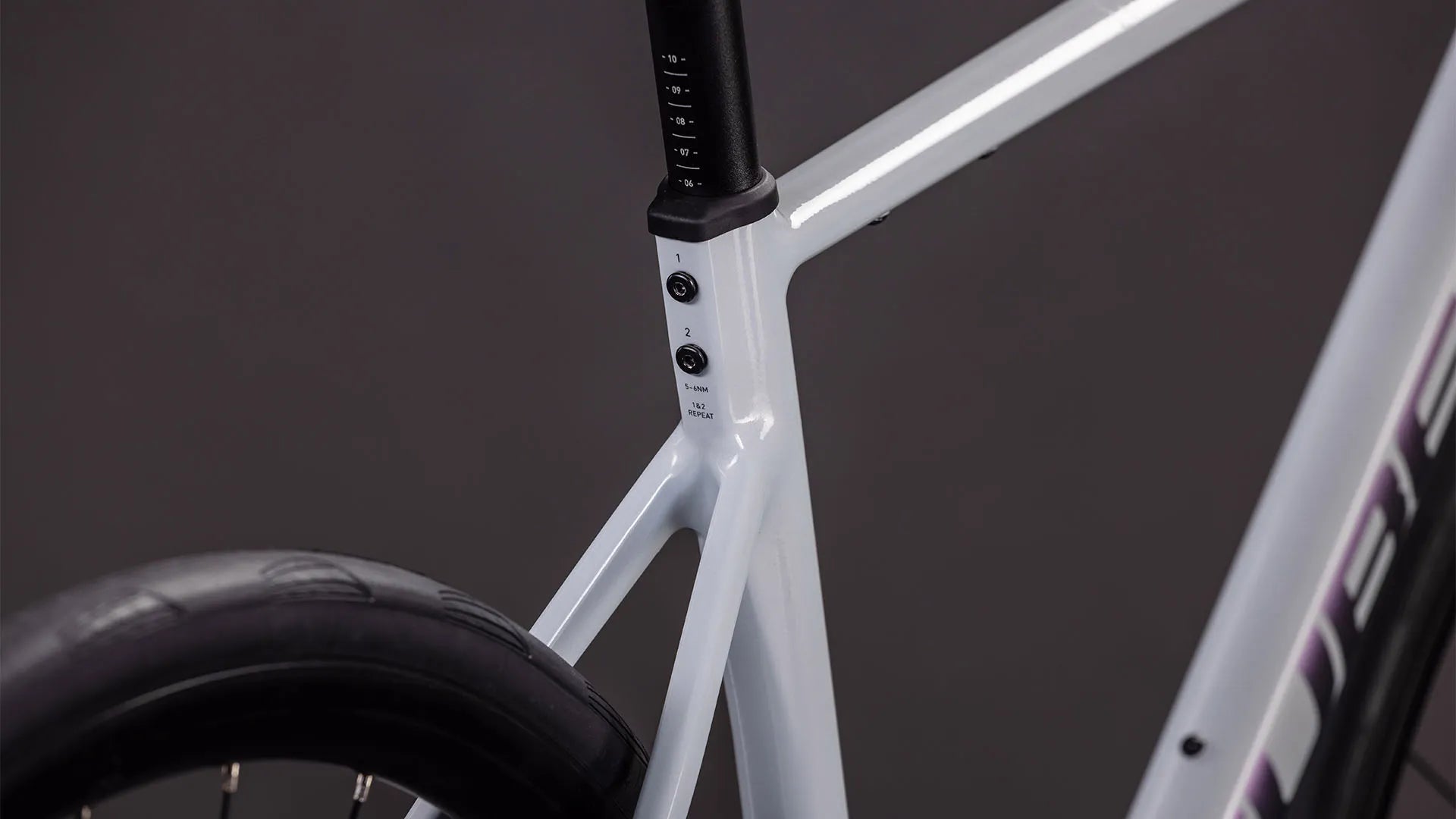 Cube Attain Race foggrey ´n´ shift 2026