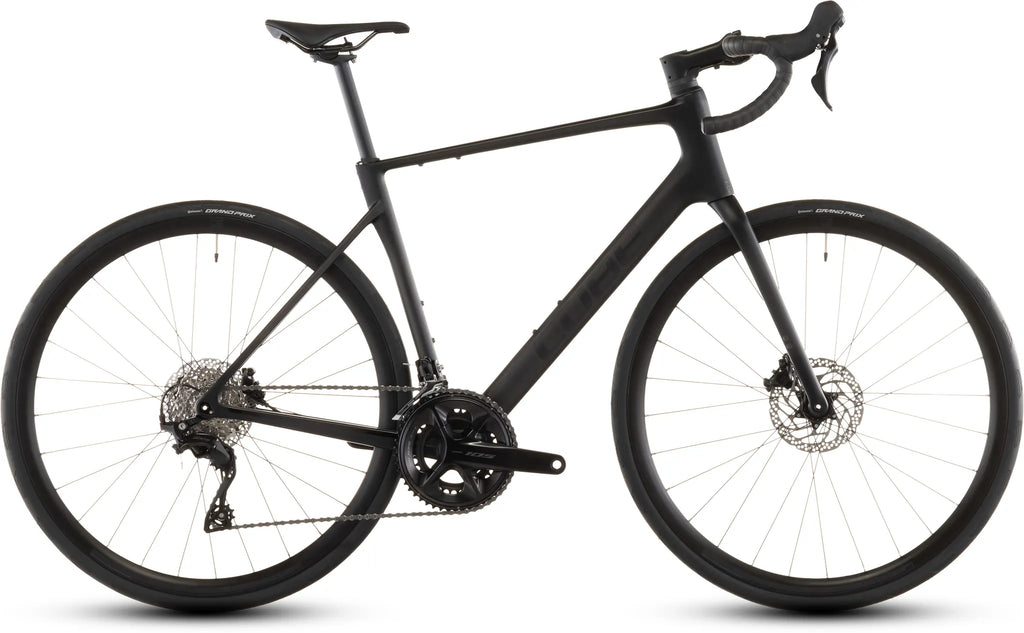 Cube Attain C:62 Race blackline 2026