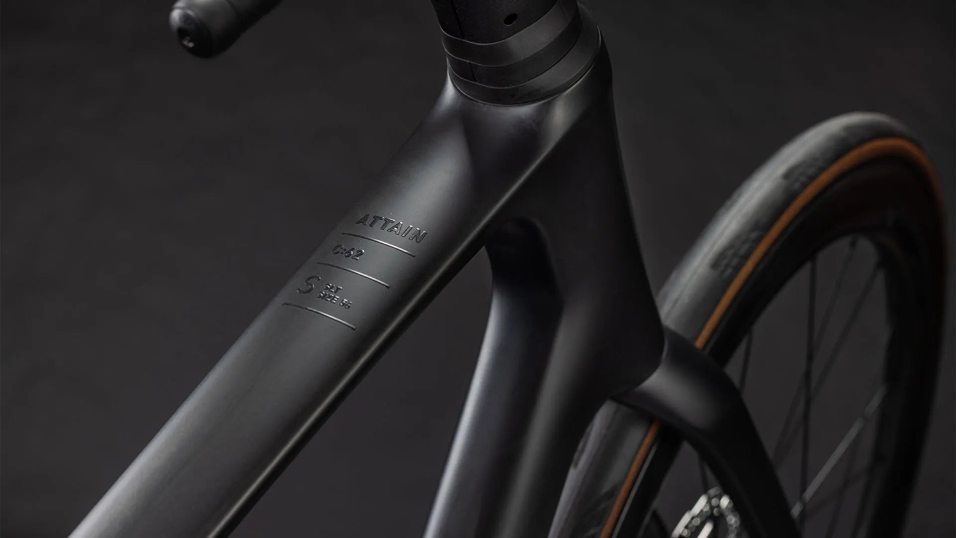 Cube Attain C:62 SLT carbon´n´coalchrome 2026