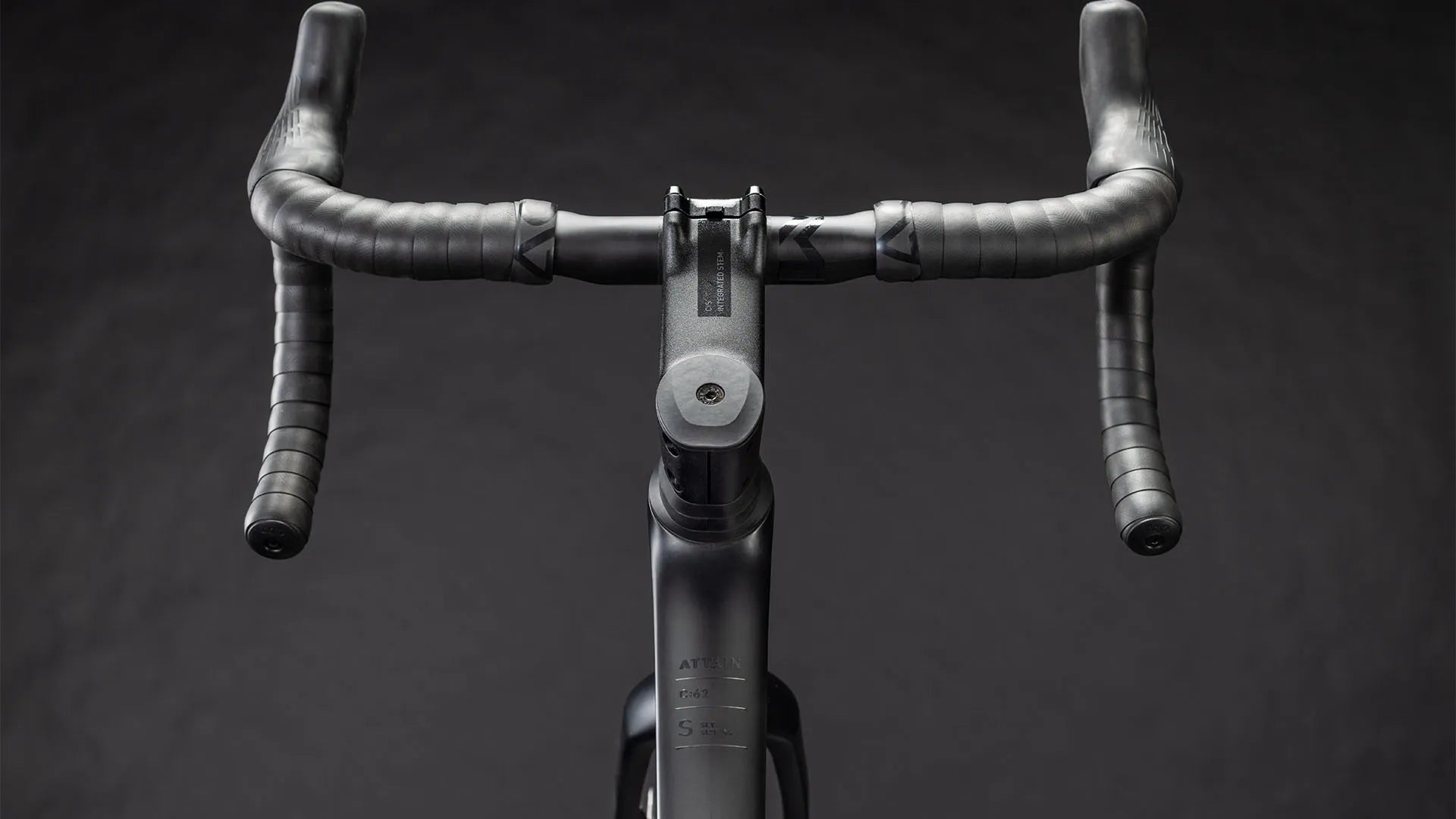 Cube Attain C:62 SLT carbon´n´coalchrome 2026