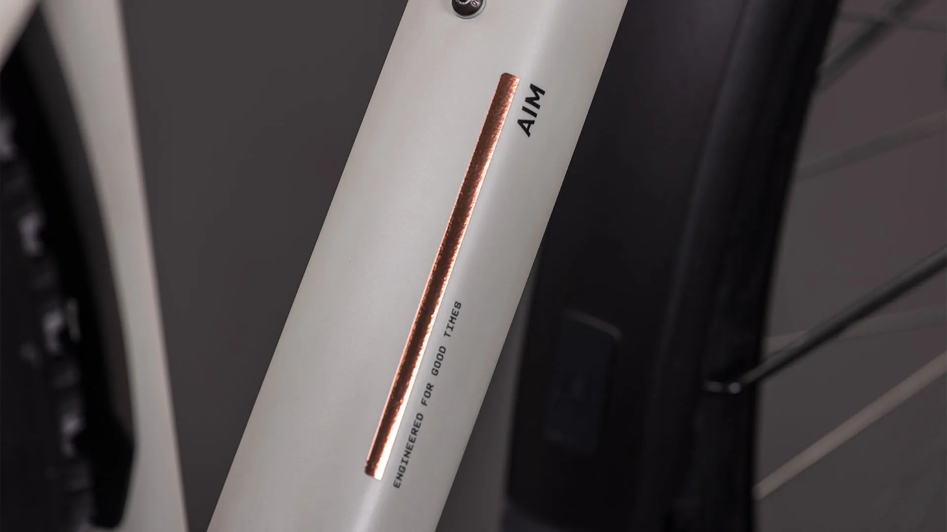 Cube Aim Pro FE greige´n´titan 2026