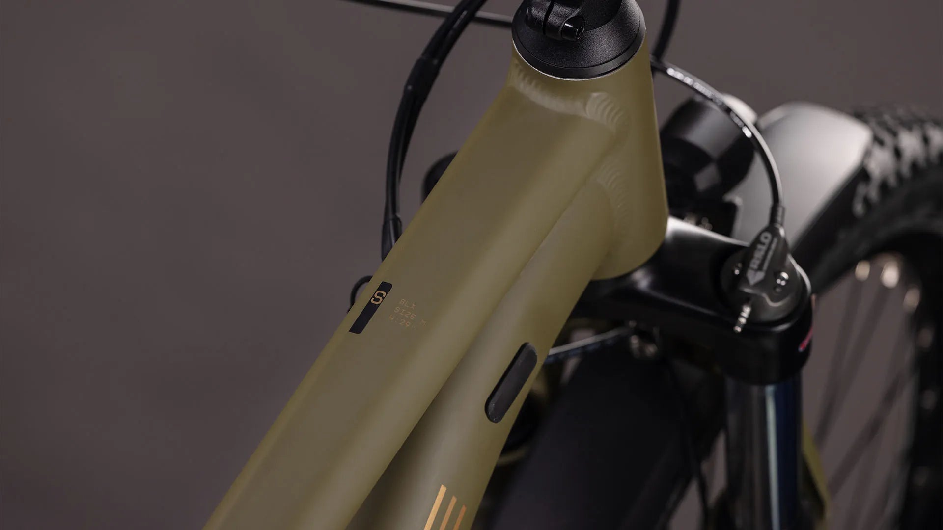 Cube Aim SLX FE dustolive´n´gold 2026