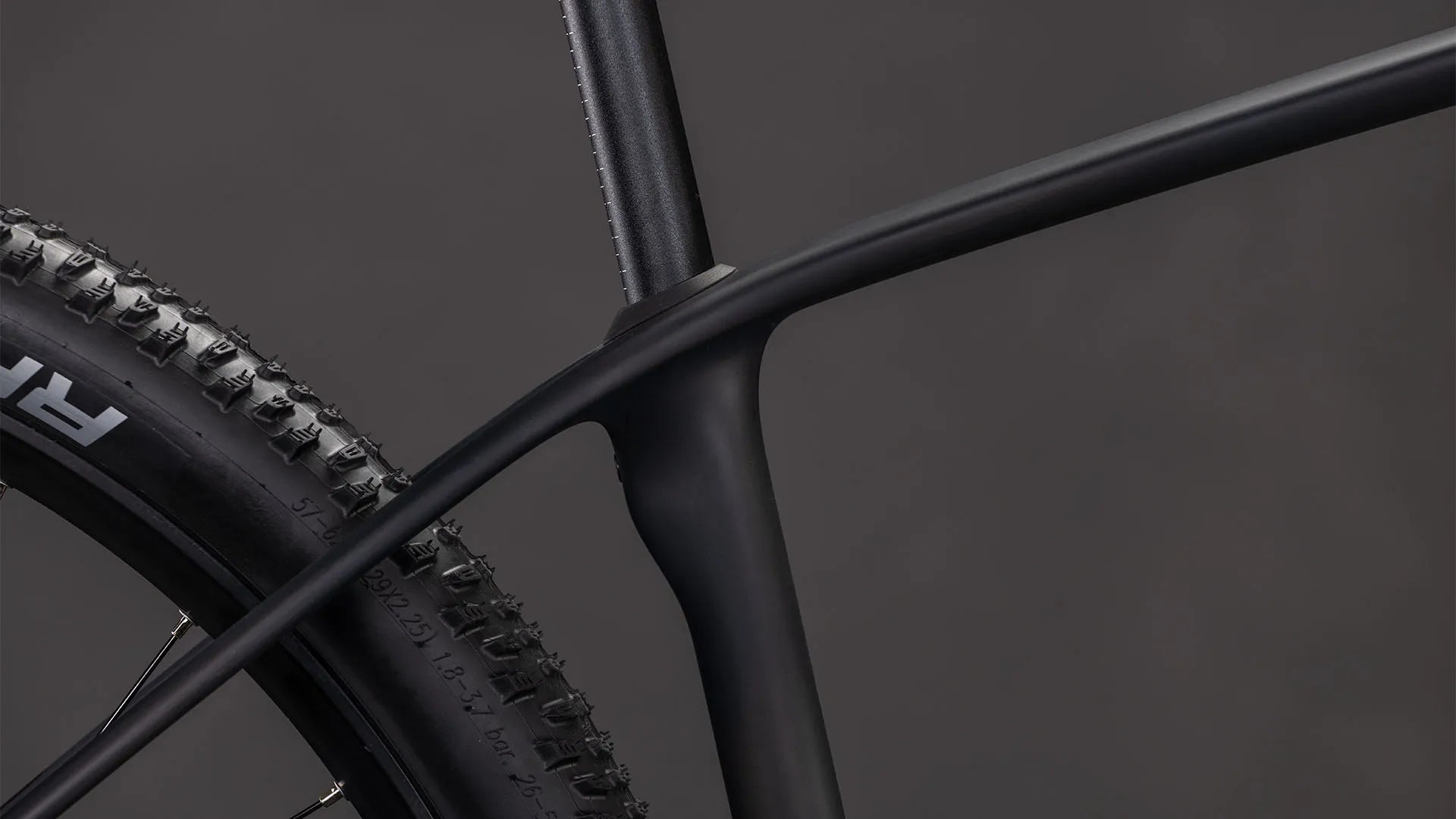 Cube Reaction C:62 Pro blackline 2026