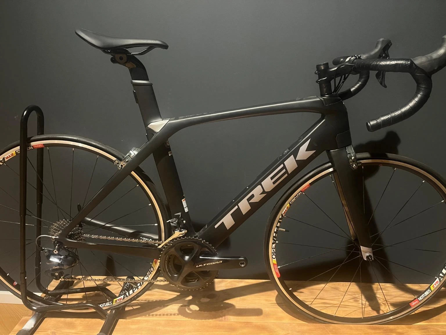 Trek Madone 9.0 C H2 54 Schwarz-Silber | Rennrad | B-Ware
