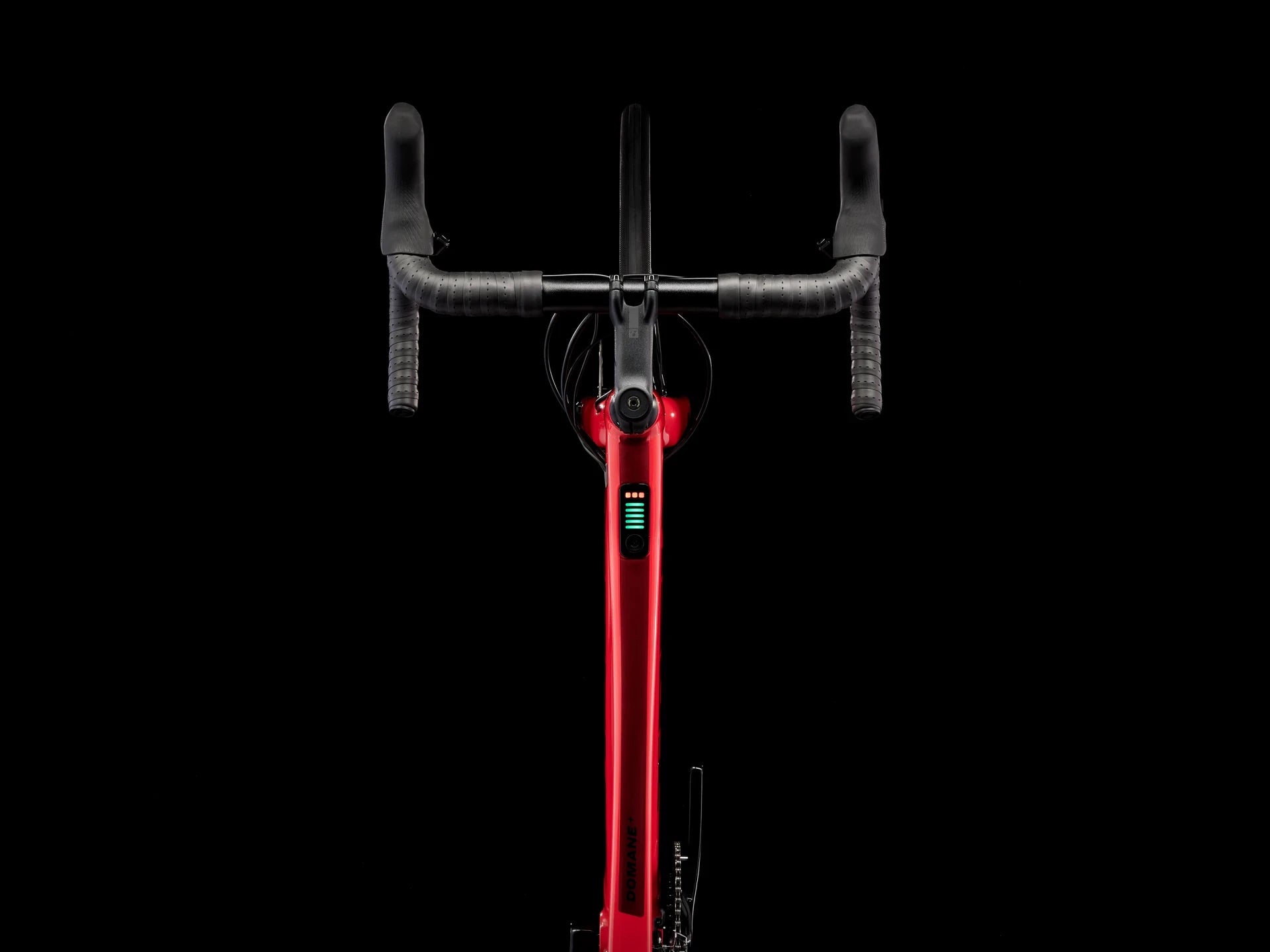 Trek Domane+ AL 5 Viper Red