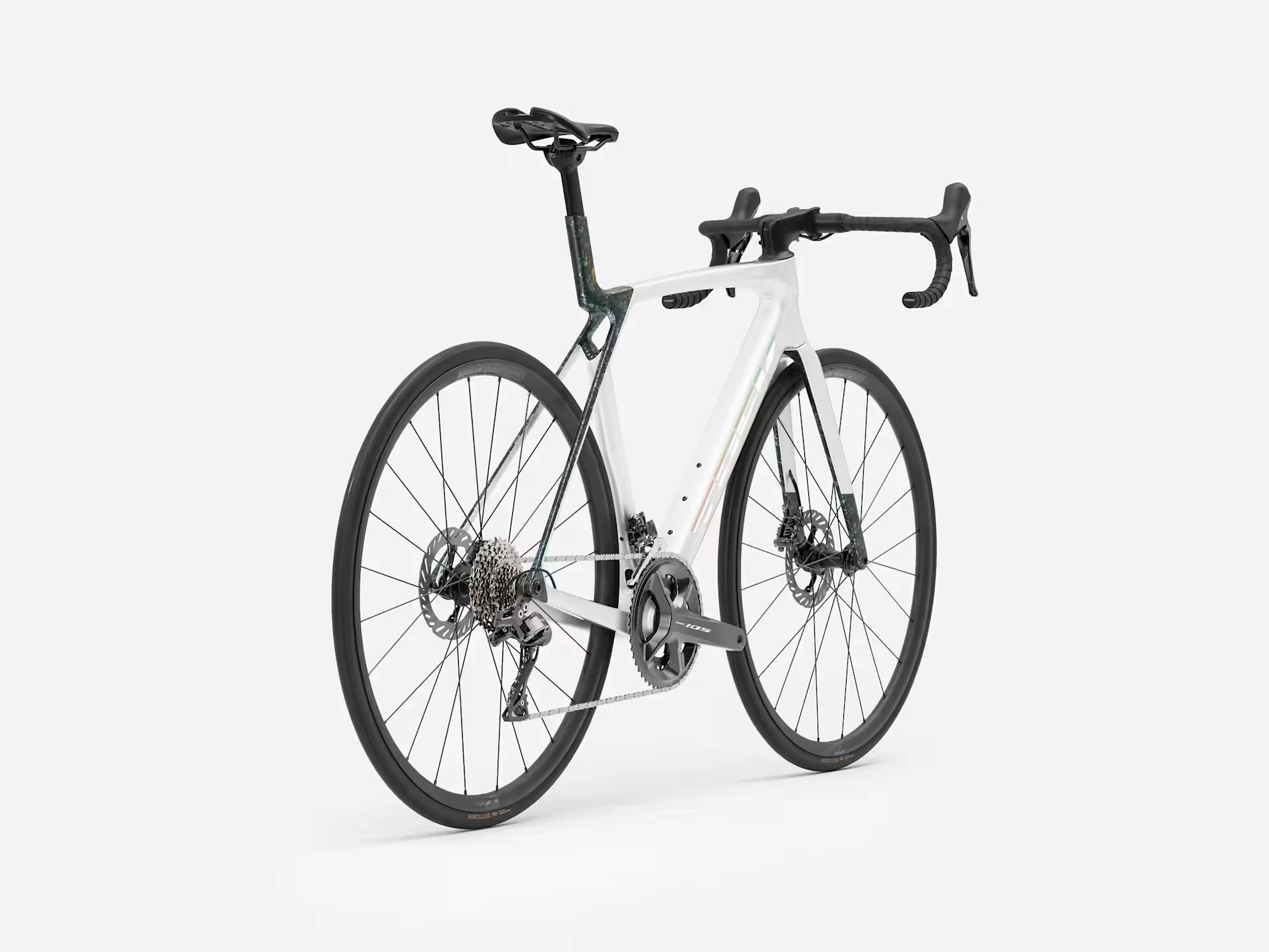 Trek Madone SL 5 Gen 8 Crystal White/Deep Smoke 2026
