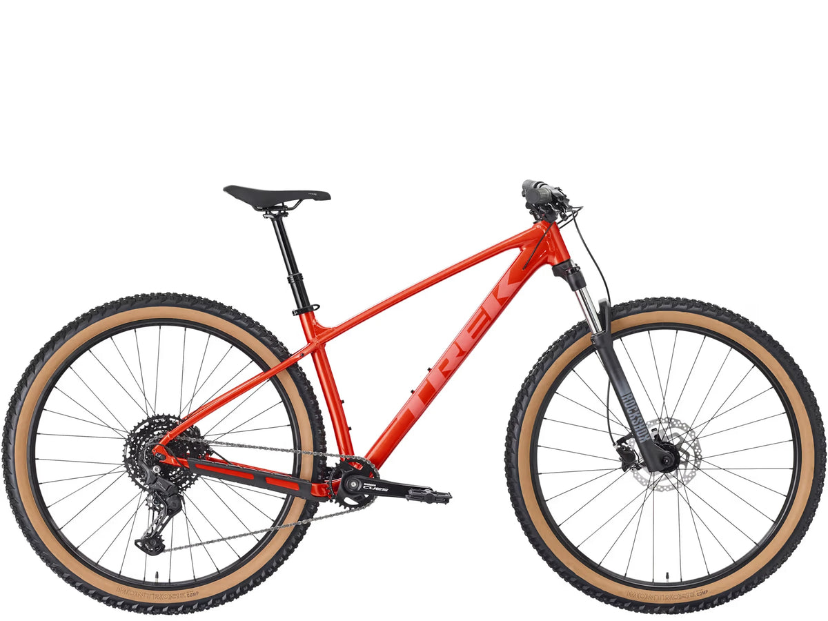 trek mountainbike rot Marlin 6 Gen 3 Lava (2027) Color:High Visibility Yellow Metal Gear Solid 5: F1 Fanwear or casual rides