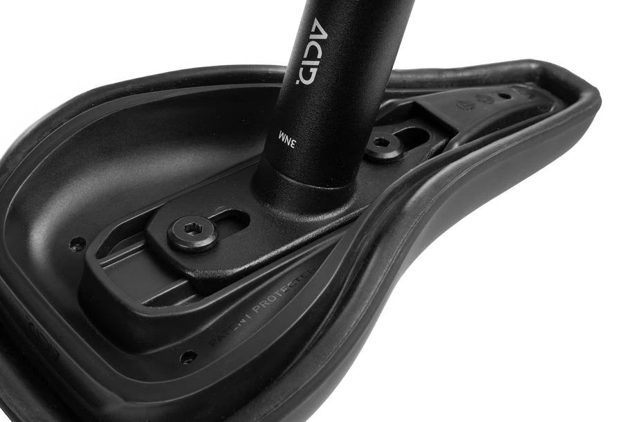 Acid Sattel NINO ROOKIE - Liquid-Life #Wähle Deine Farbe_black
