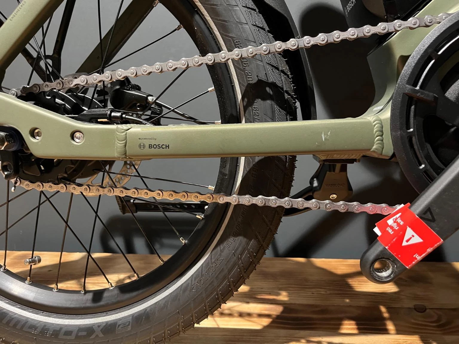 Cube Compact Hybrid Comfort 545 reedgreen´n´reflex