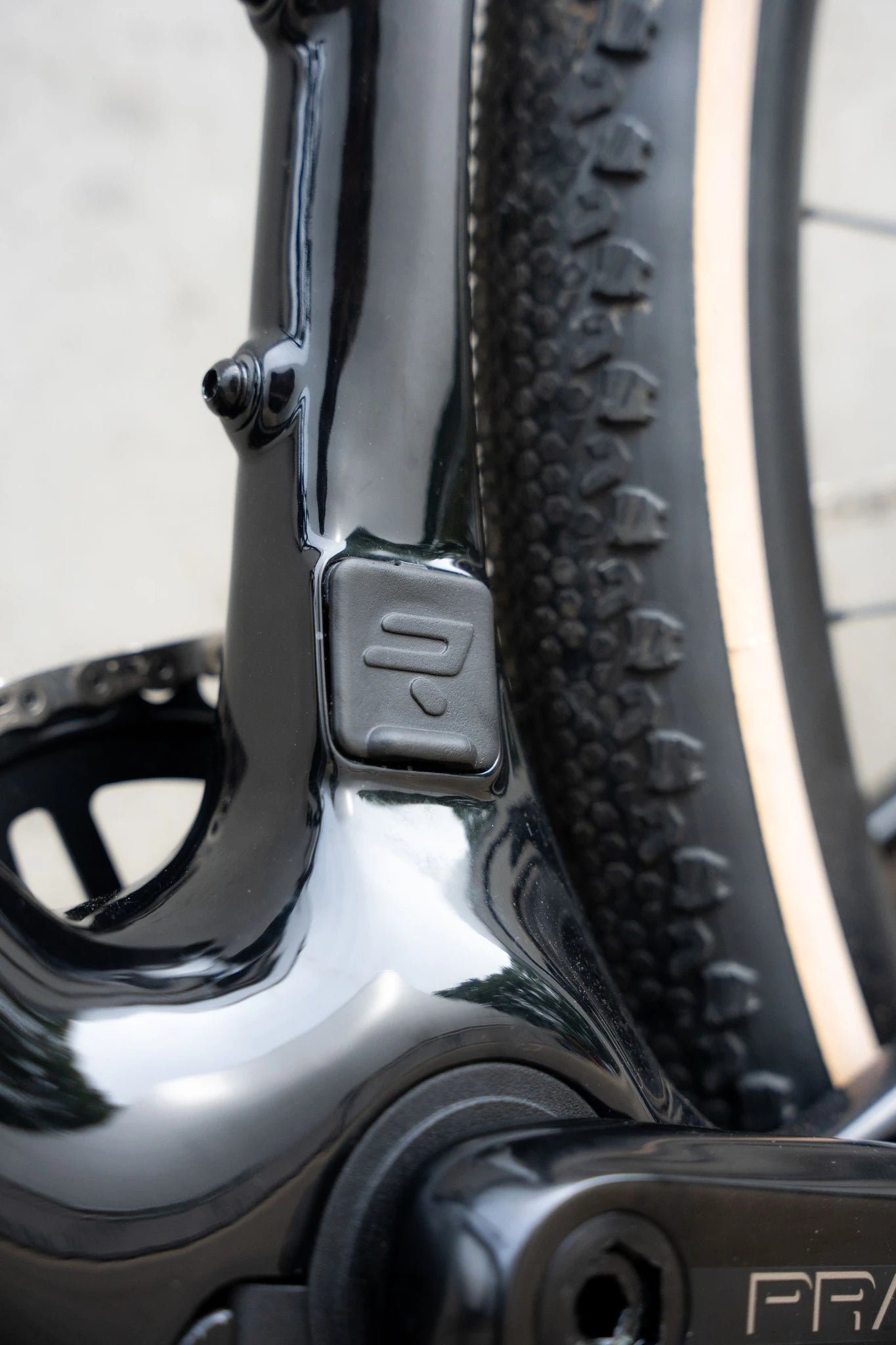 Ridley E-Astr Rival XPLR dove grey 2026