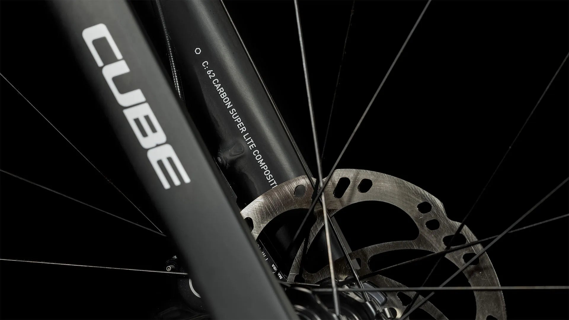 Cube Elite 240 C:62 SLX carbon´n´blue´n´red 2026