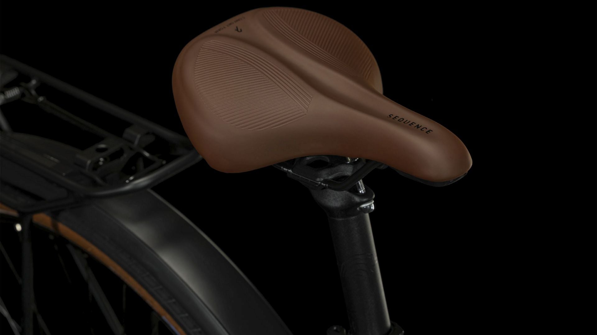 Cube Touring Hybrid ONE 625 darkgreen´n´green Trapez