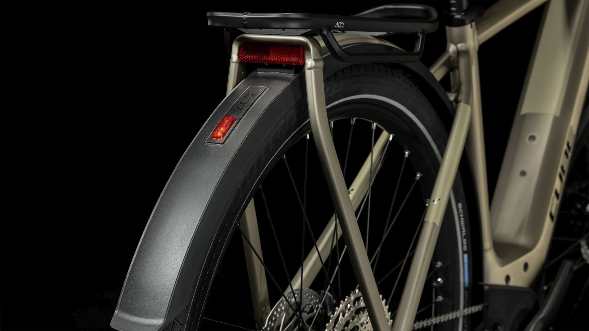 Cube Kathmandu Hybrid Pro 750 flashstone´n´black