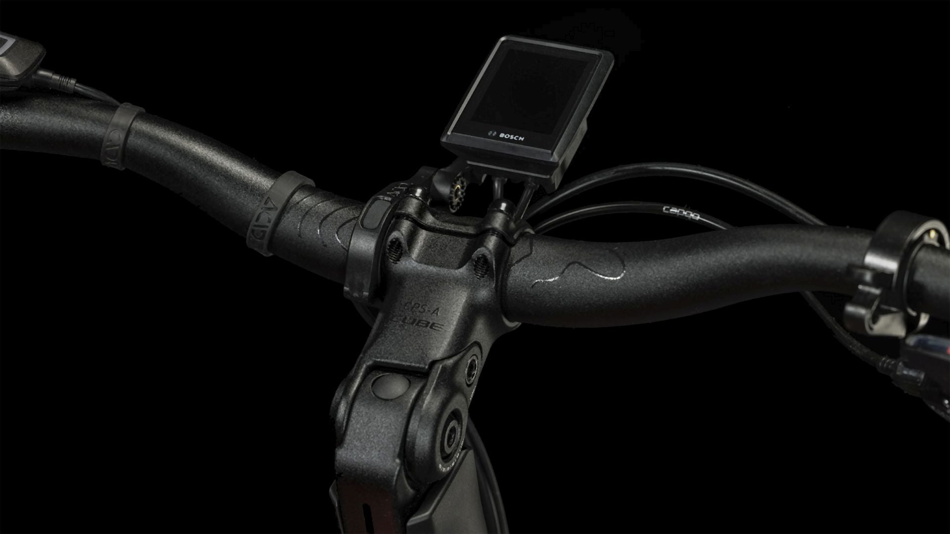 Cube Kathmandu Hybrid EXC 750 red´n´black Trapez