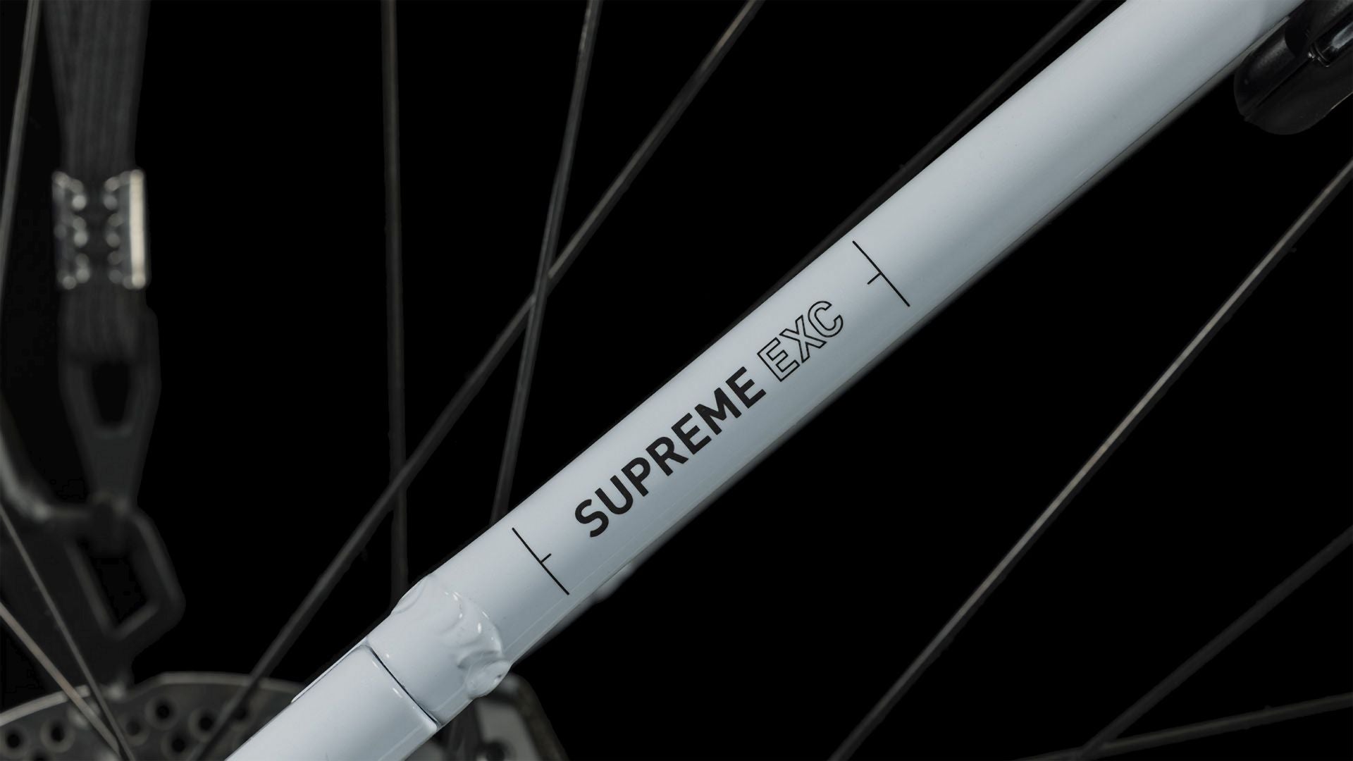 Cube Supreme Hybrid EXC 625 flashwhite´n´black Easy Entry