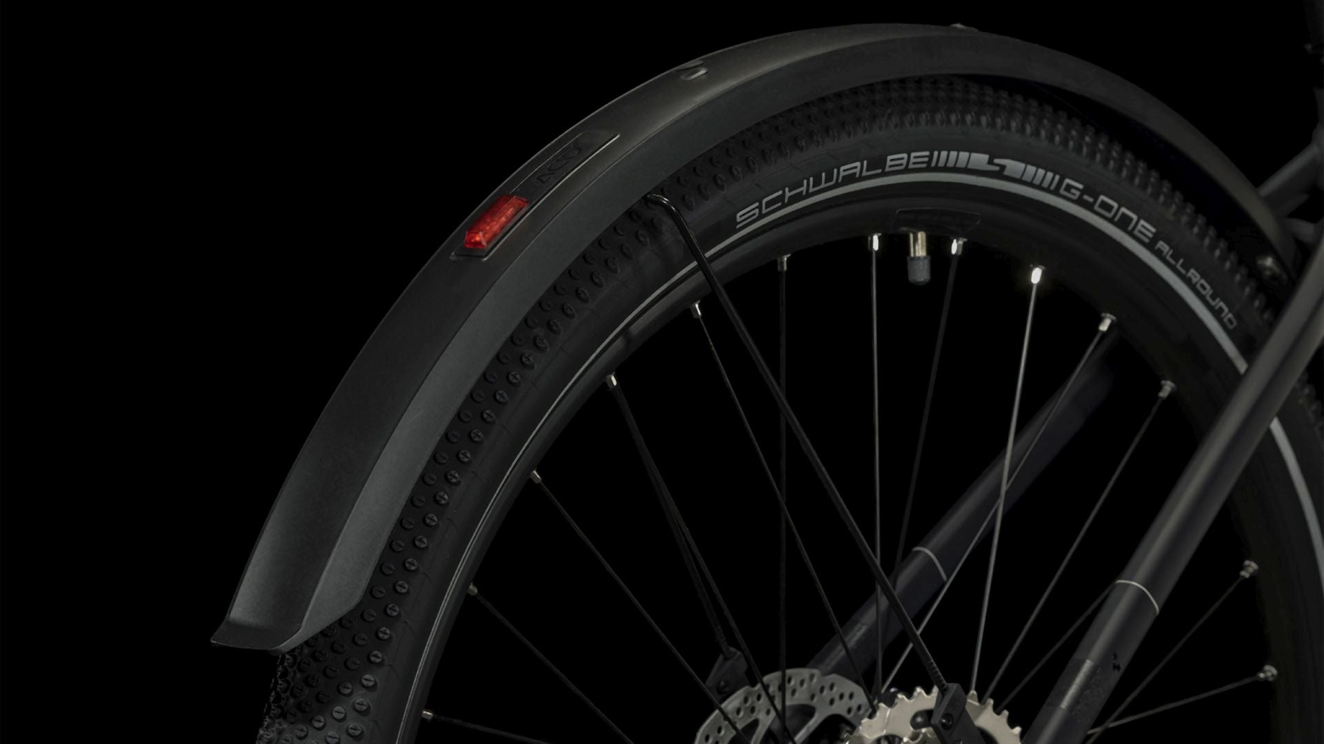 Cube Nuride Hybrid Pro 625 Allroad black´n´metal Trapez
