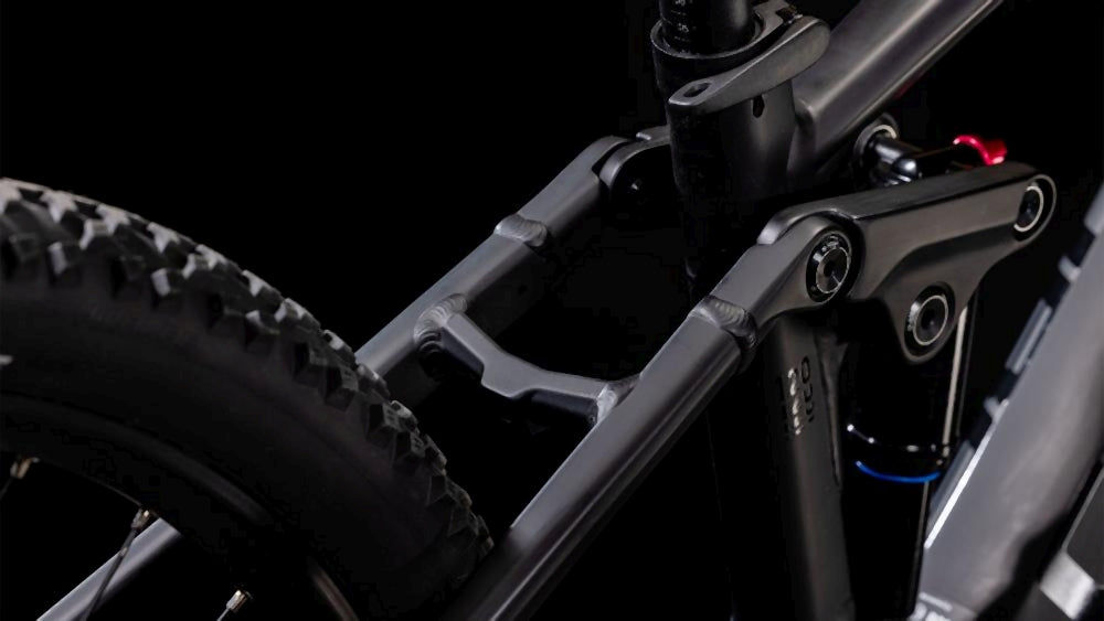 Cube Stereo Hybrid 120 ONE 625 black´n´black