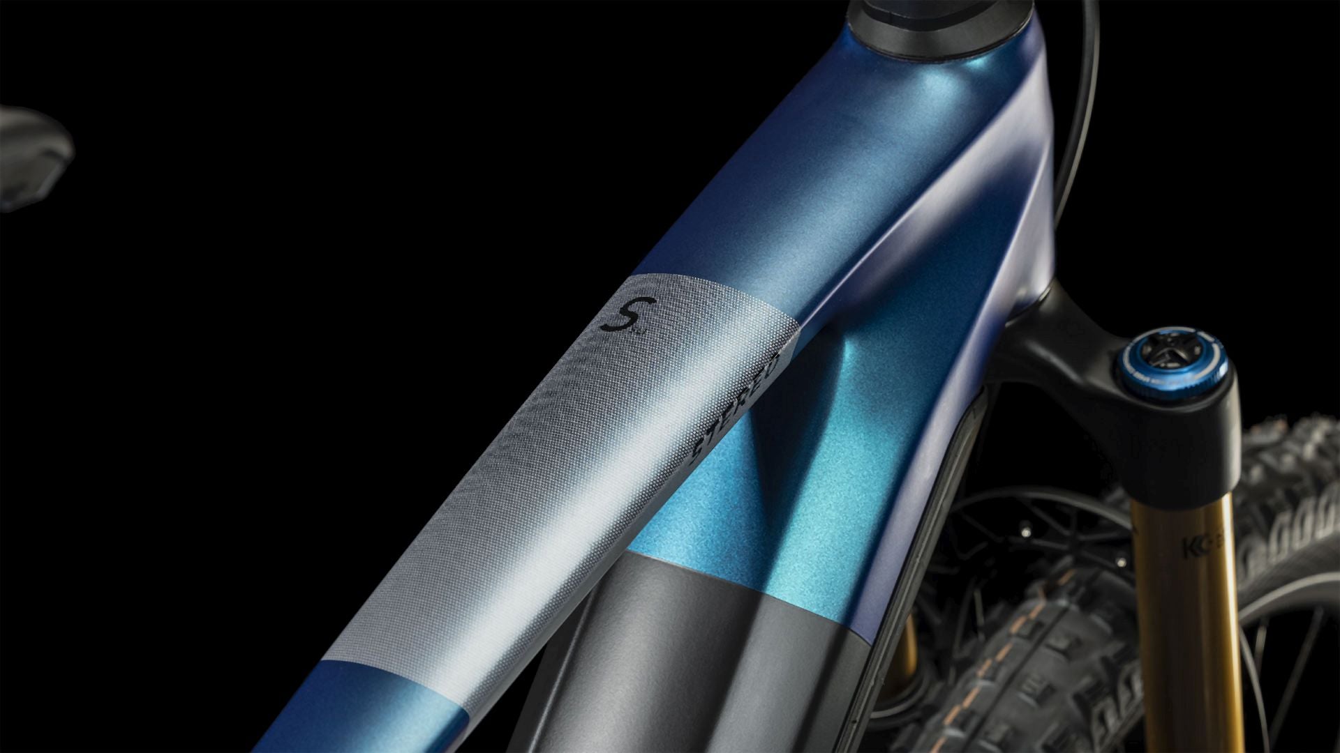 Cube Stereo Hybrid 140 HPC SLT 750 nebula´n´carbon