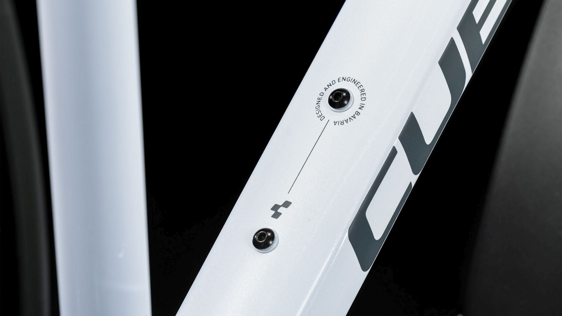 Cube Nature Pro Allroad frostwhite´n´grey Trapez