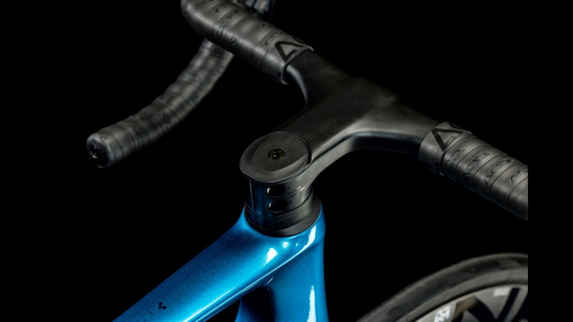 Cube Litening AIR C:68X SLX electricblue´n´blue