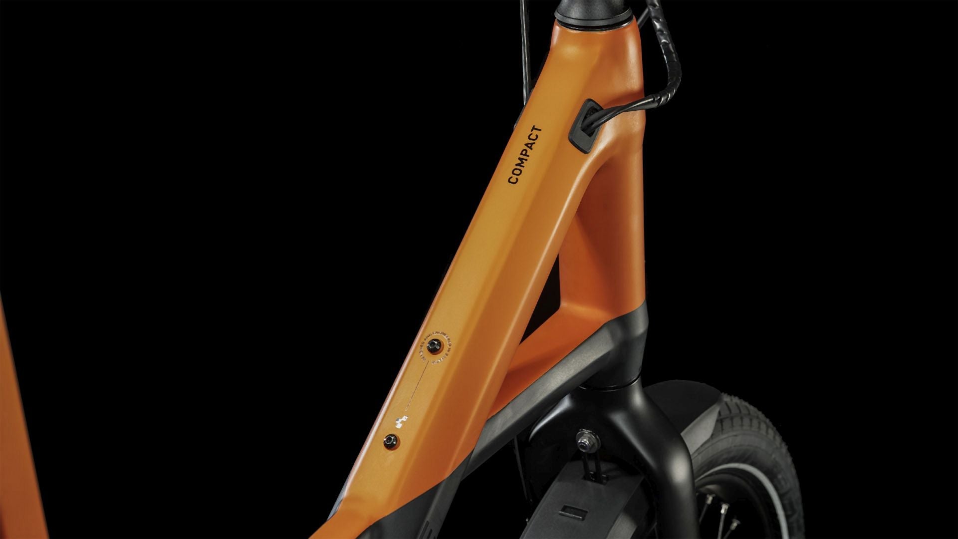 Cube Compact Hybrid 500 black´n´sparkorange 2024