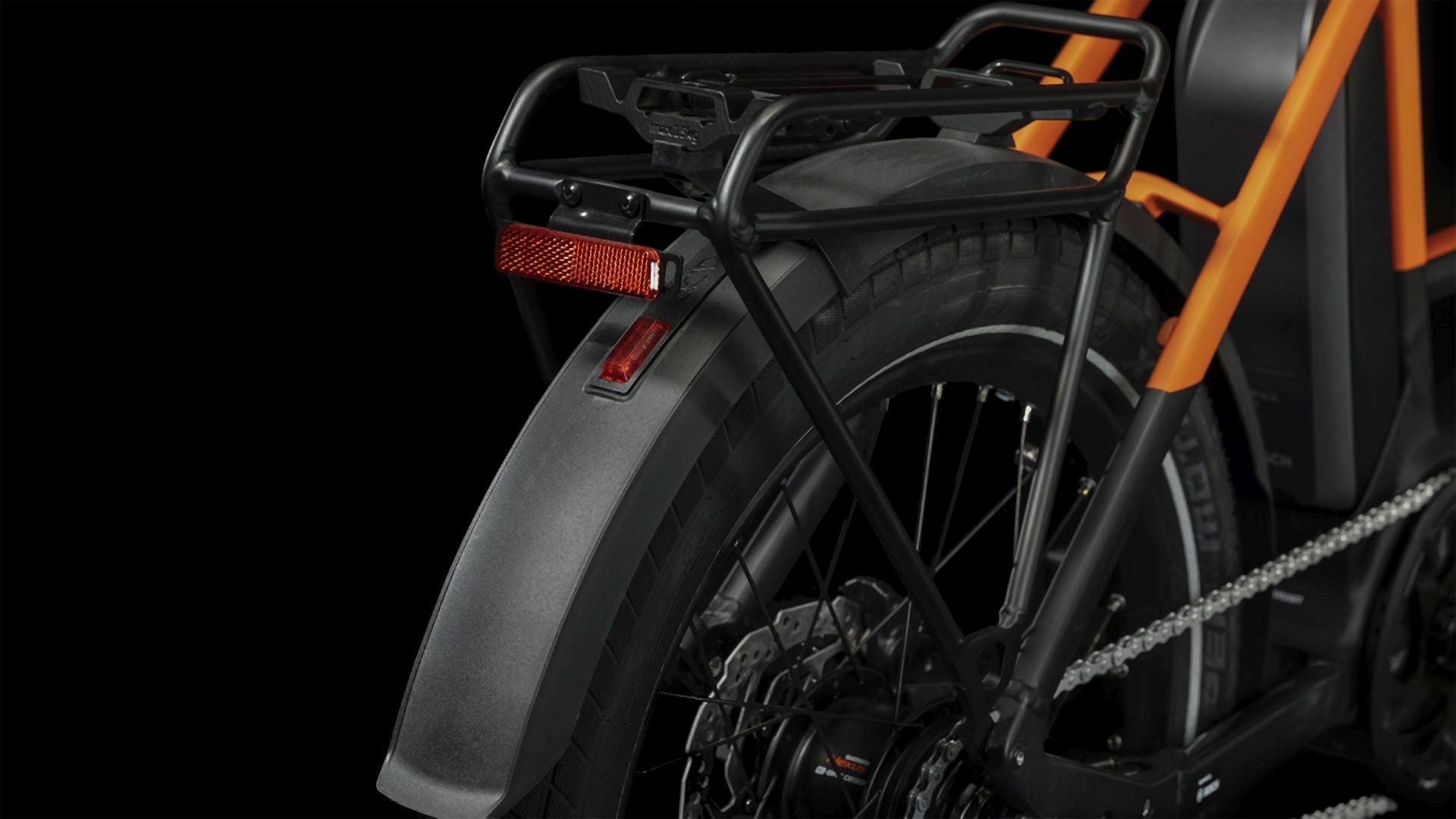 Cube Compact Hybrid 500 black´n´sparkorange 2024