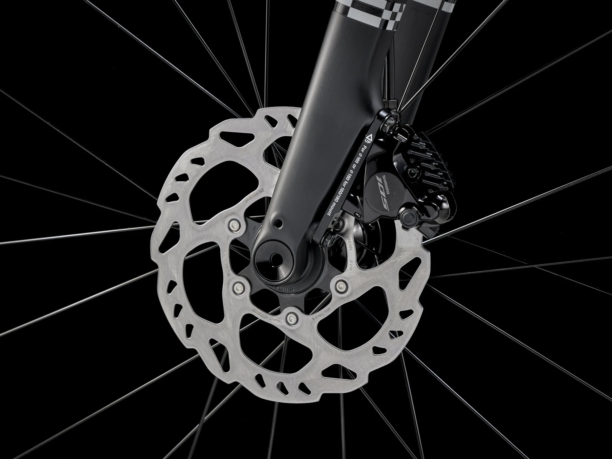 Trek Domane AL 5 Gen 4 Matte Trek Black 2025