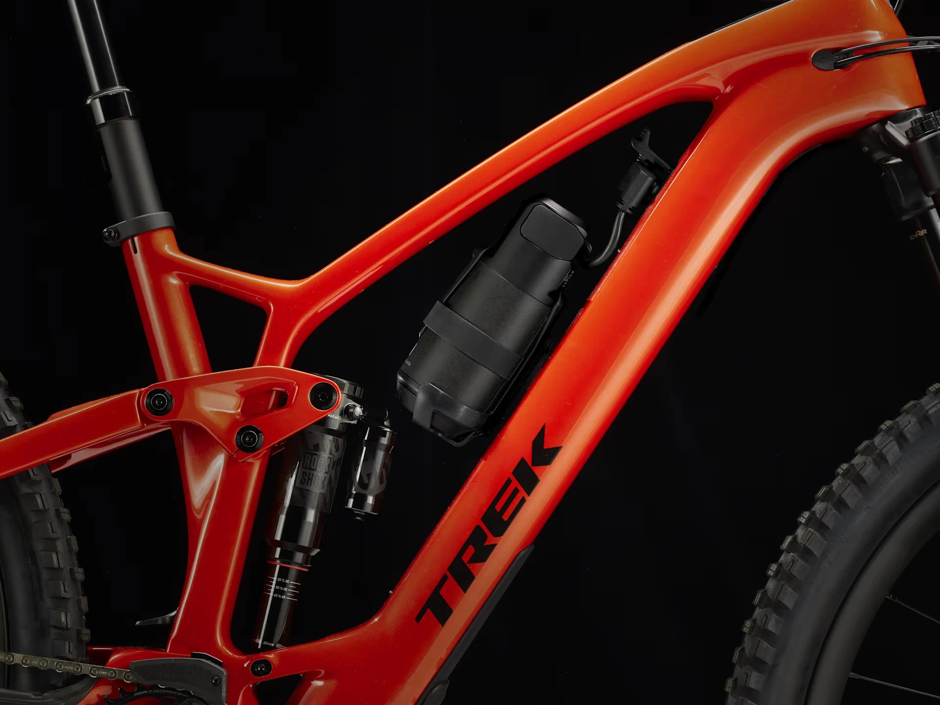 Trek Fuel EXe 9.8 GX AXS T-Type Lava 2024
