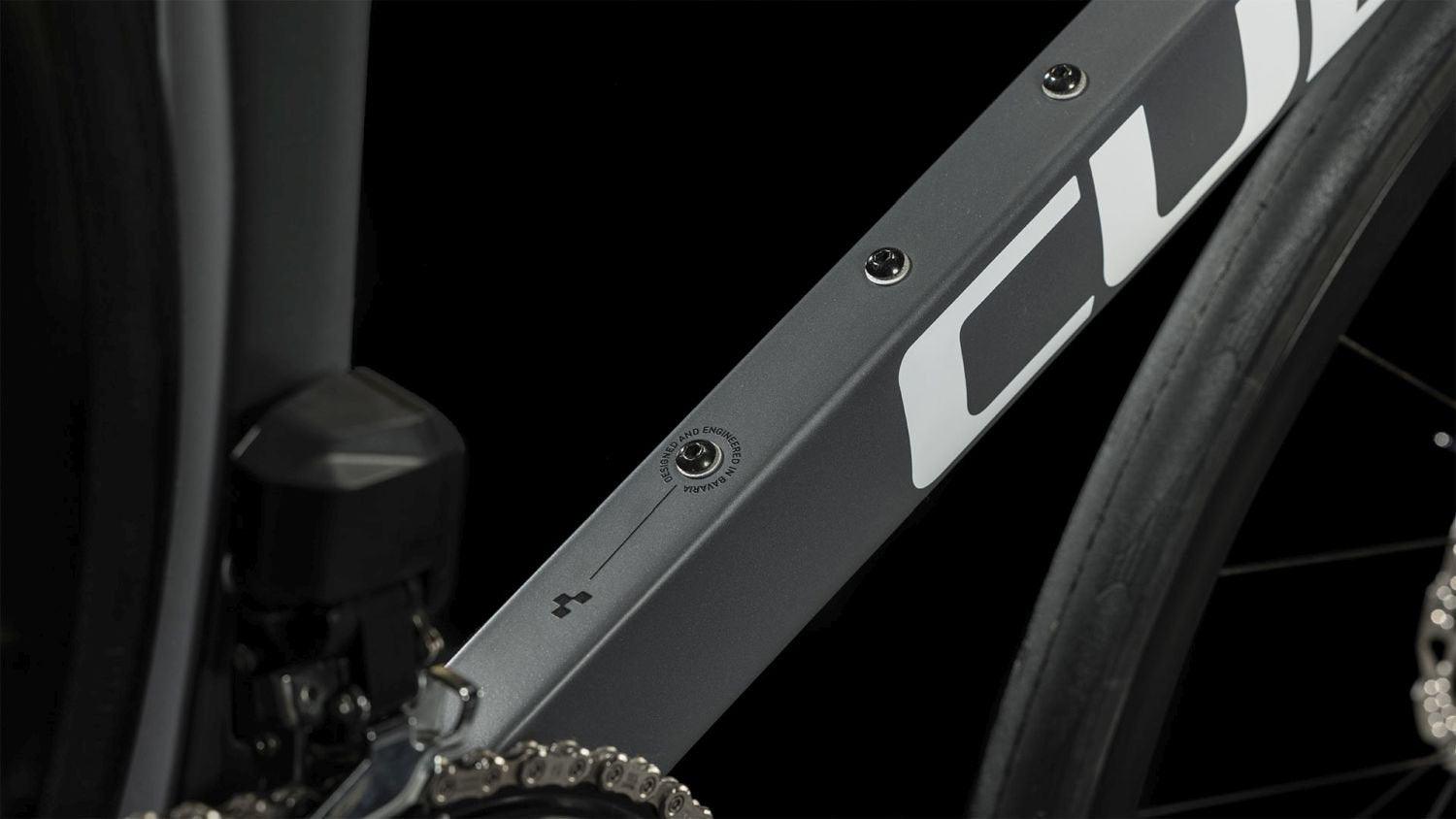 Cube Agree C:62 grey´n´black 2023 - Liquid-Life