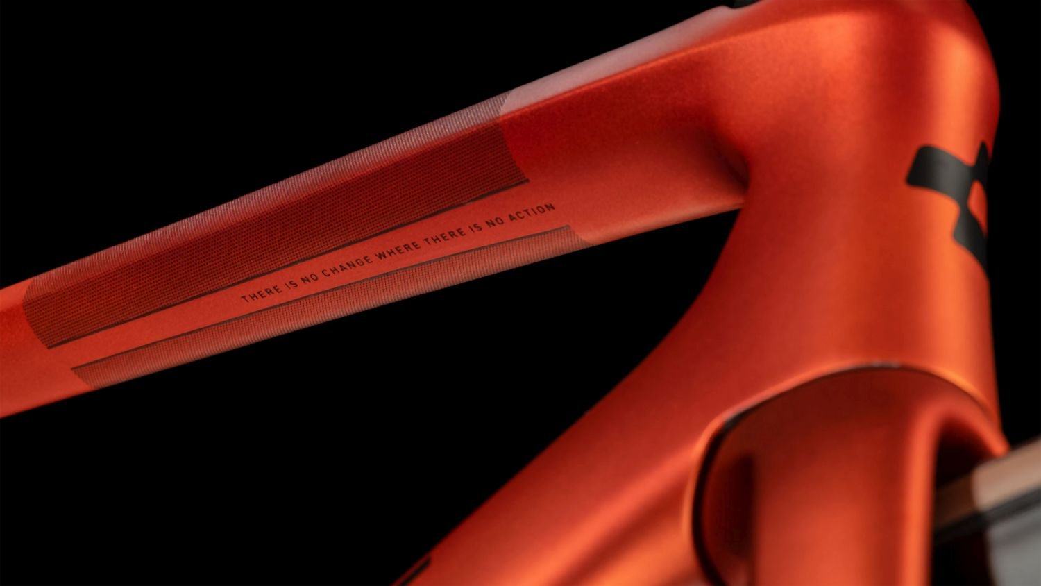 Cube AGREE C:62 Race fireorange´n´black 2024 - Liquid-Life