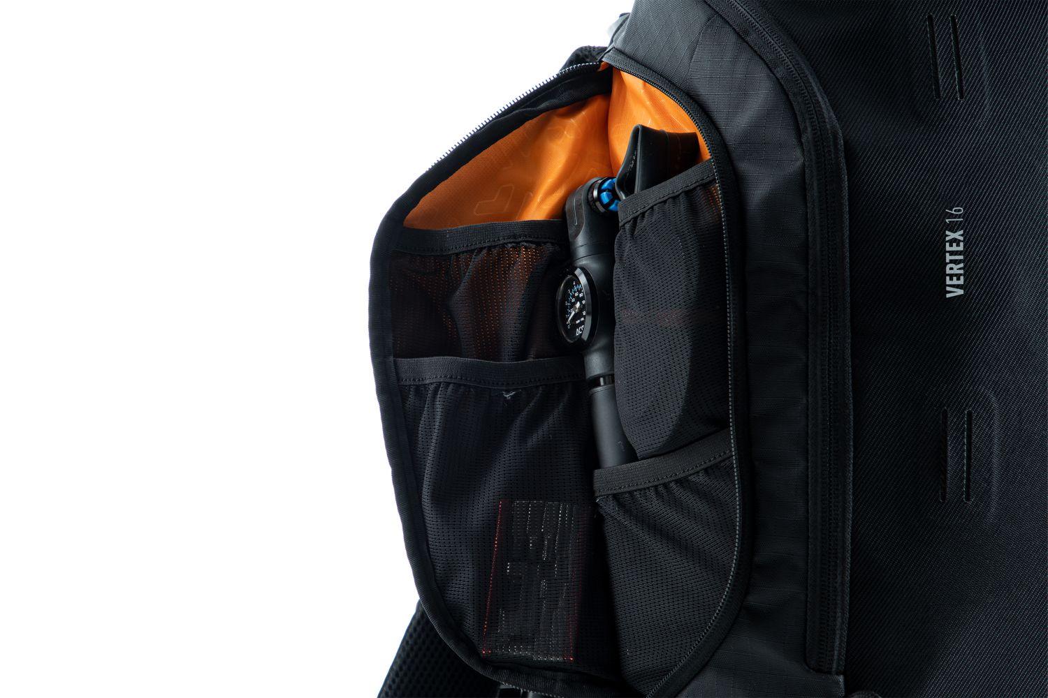 Cube Rucksack VERTEX 16 - Liquid-Life #Wähle Deine Farbe_Schwarz