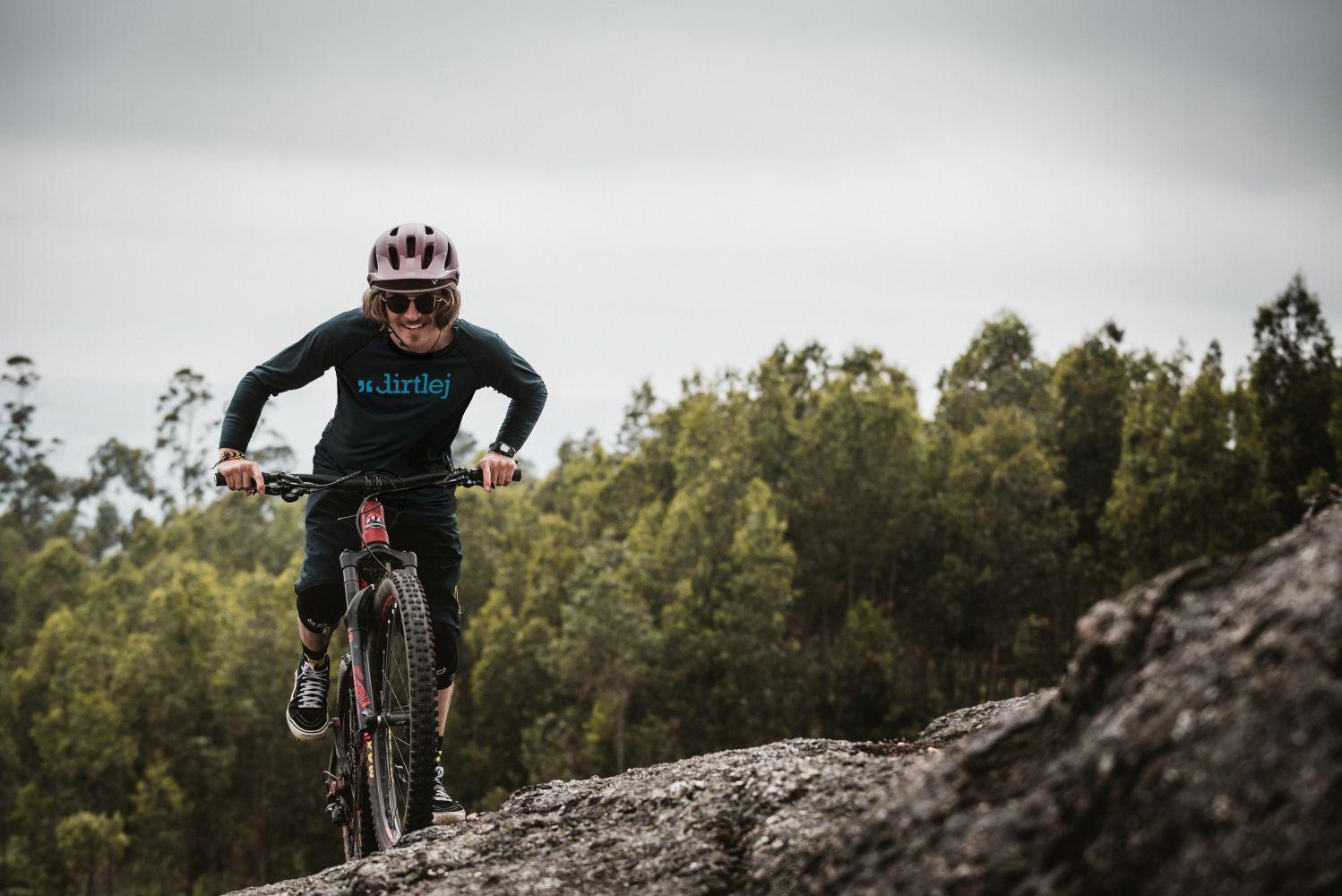 dirtlej Mountee - Liquid-Life #Wähle Deine Farbe_Warm Grey / Green