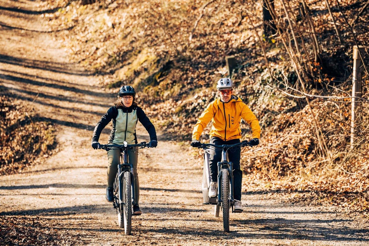 Focus Thron SQUARED 6.8 Diamond Black 2023 - Liquid-Life