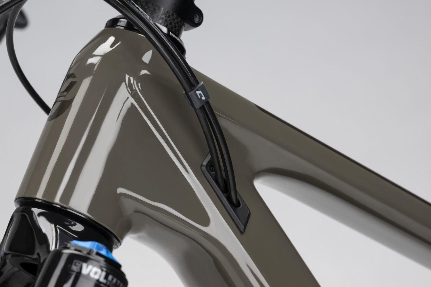 Ghost Riot AM Full Party grey/chocolate -glossy 2023 - Liquid-Life