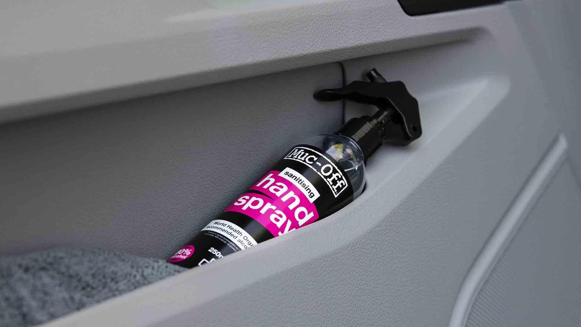 Muc Off Antibacterial Hand Sanitising Spray - Liquid-Life