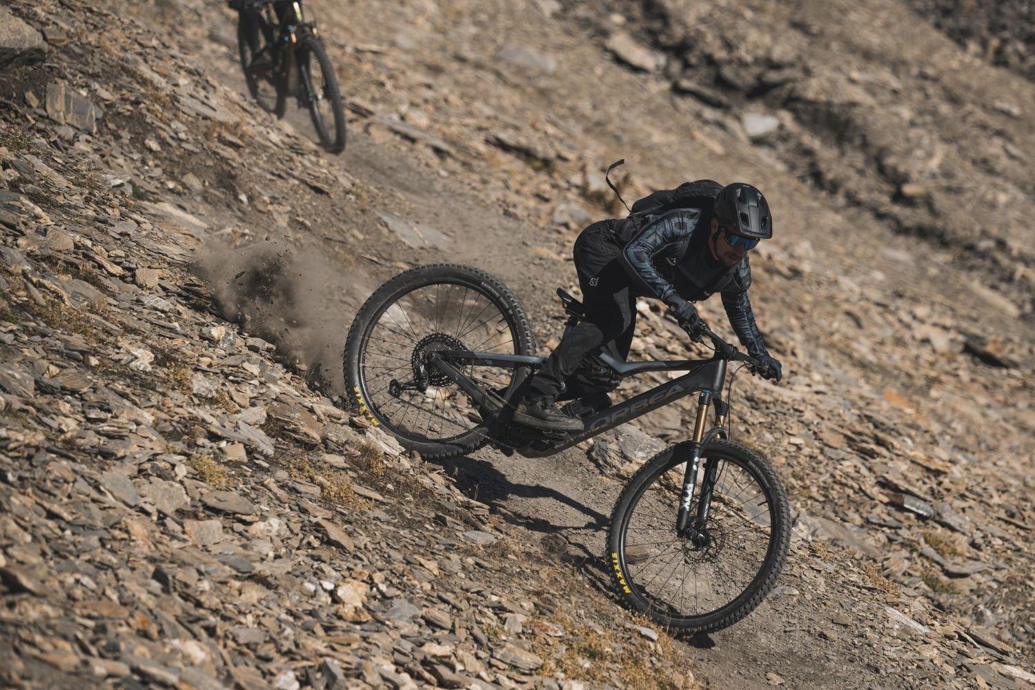 Orbea 23 RISE H30 Baobab Brown-Cosmic Brown 2023 - Liquid-Life