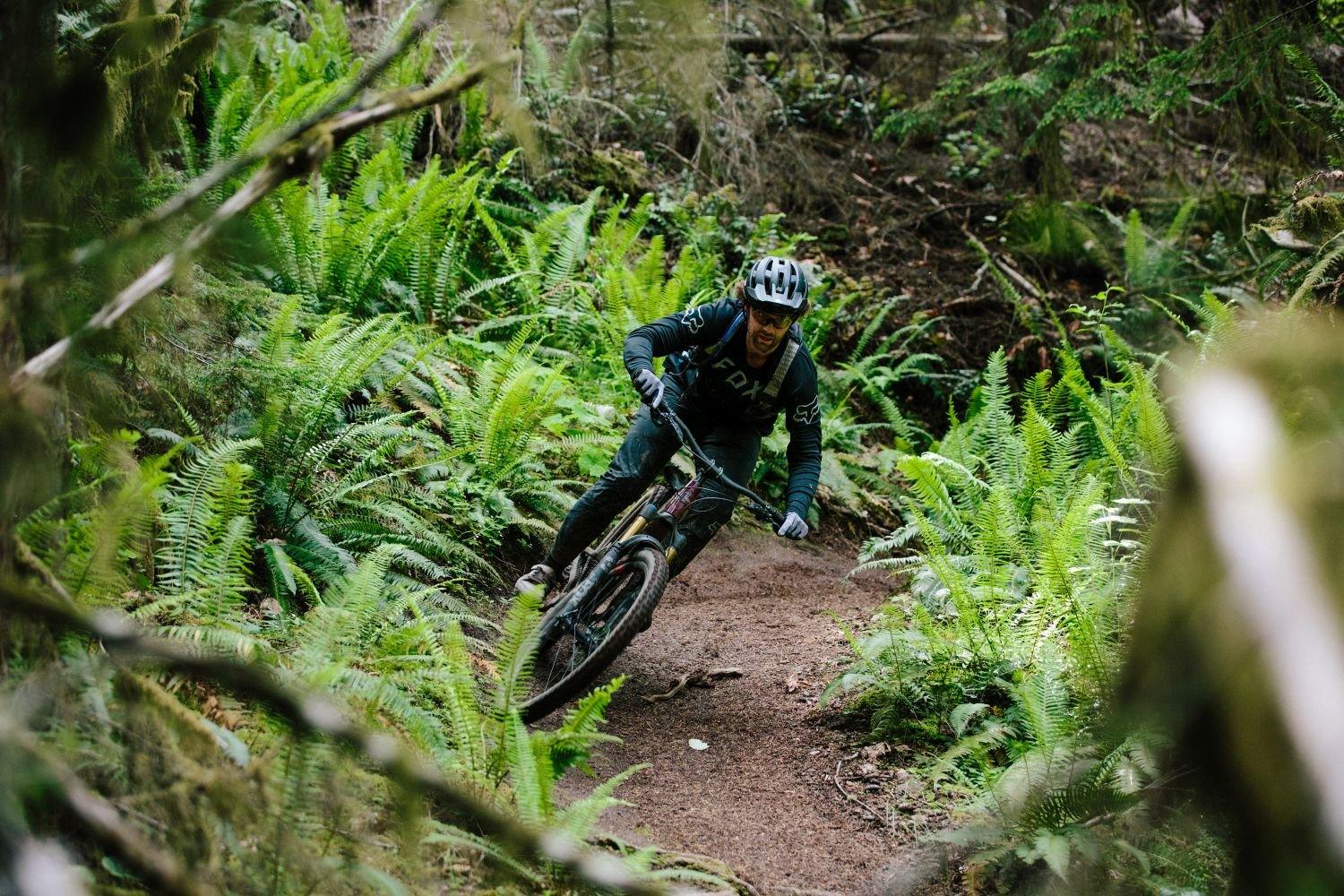 Santa Cruz Hightower 3 | CC | X01 AXS RSV | Air | Translucent Purple - Liquid-Life