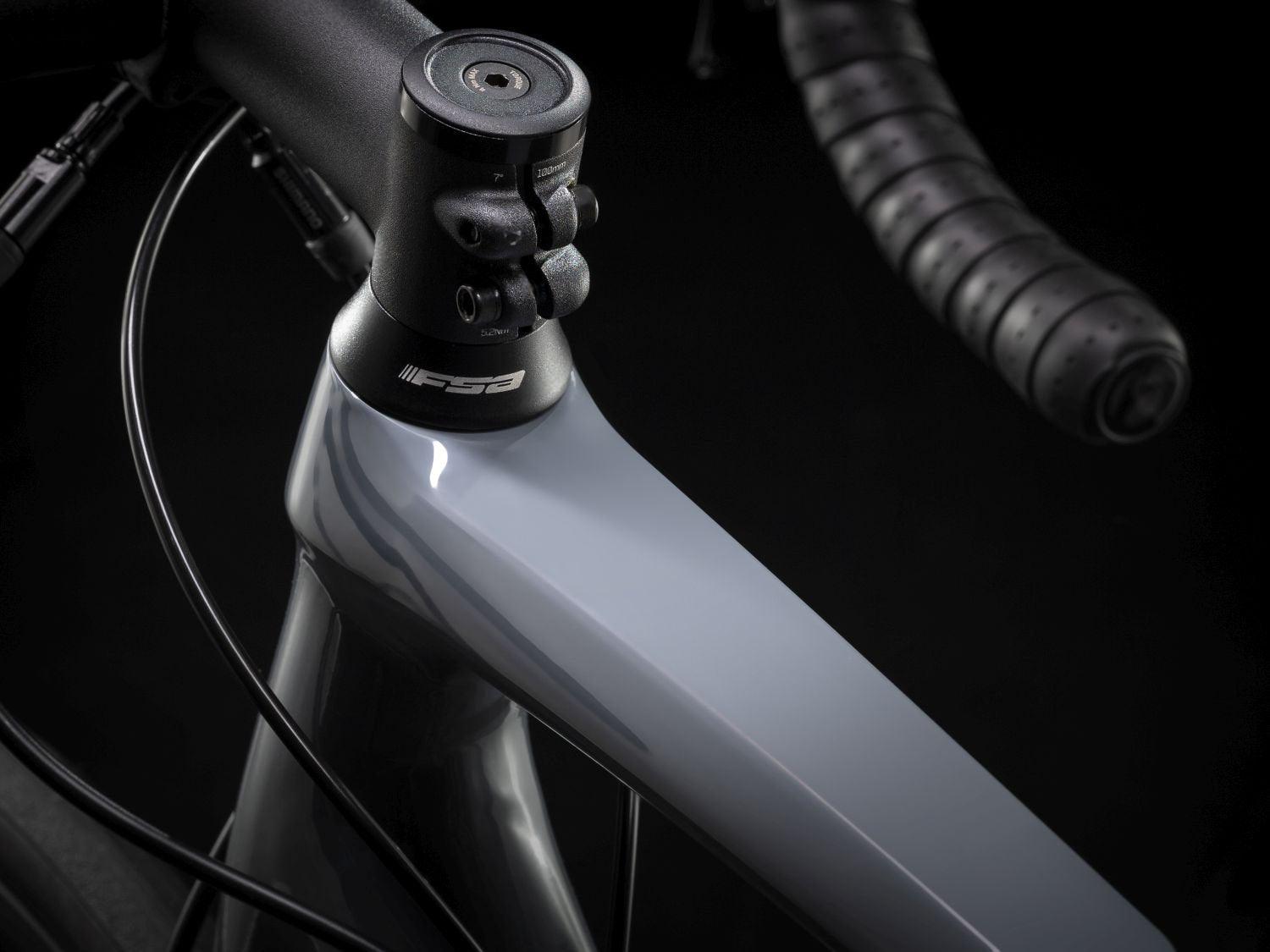 Trek Emonda ALR 5 Slate to Trek Black Fade - Liquid-Life