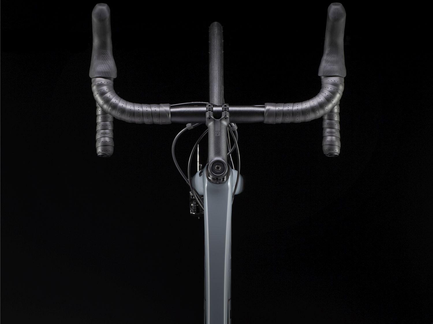 Trek Emonda ALR 5 Slate to Trek Black Fade - Liquid-Life