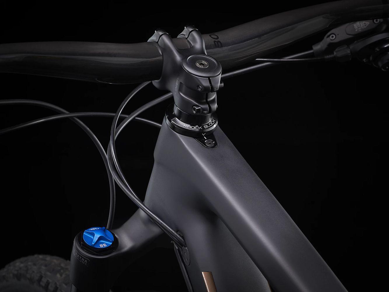 Trek Remedy 9.8 Matte Trek Black - Liquid-Life