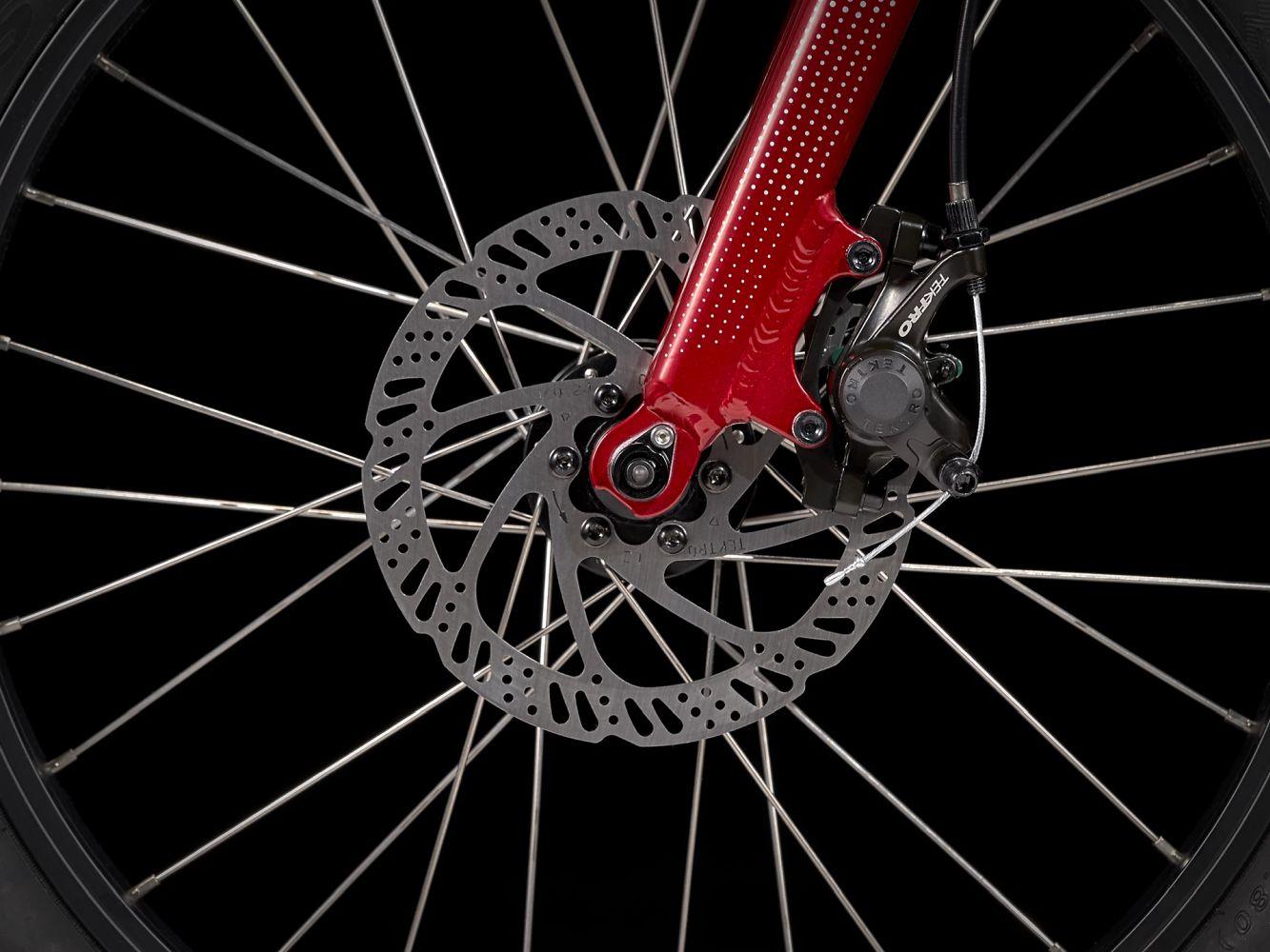 Trek Roscoe 20 Rage Red to Dnister Black Fade - Liquid-Life