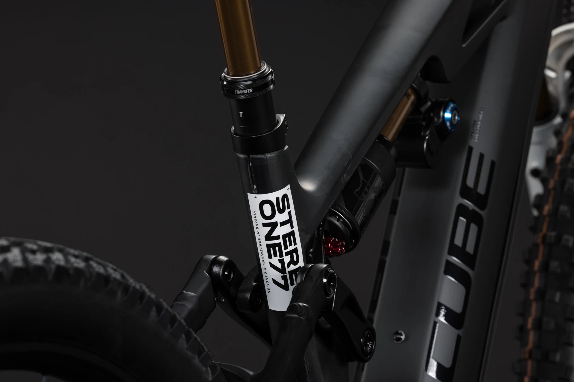 Cube Stereo Hybrid ONE77 HPC AT 800 carbon´n´white 2027