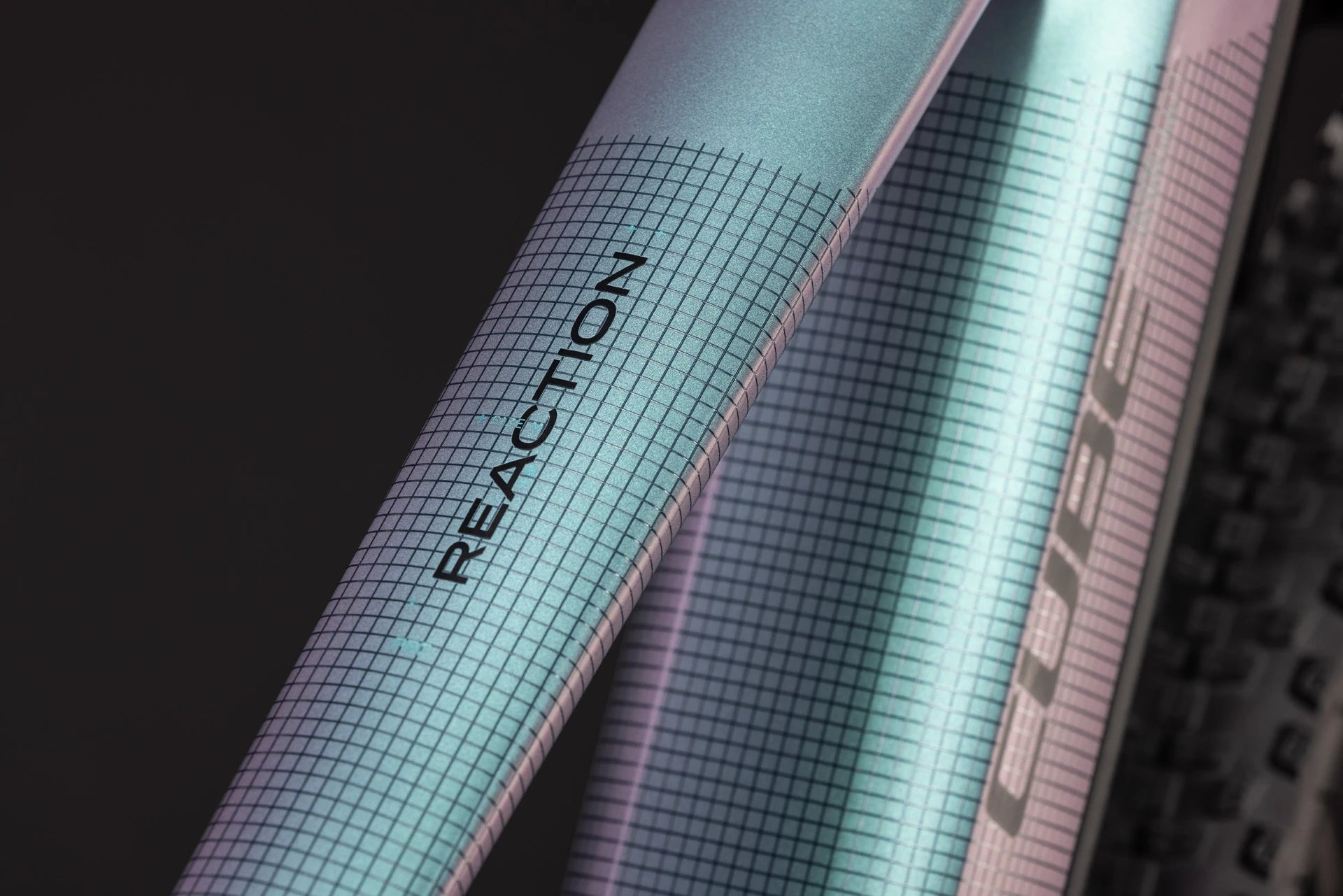 Cube Reaction Hybrid Pro 800 polarlight´n´black 2027